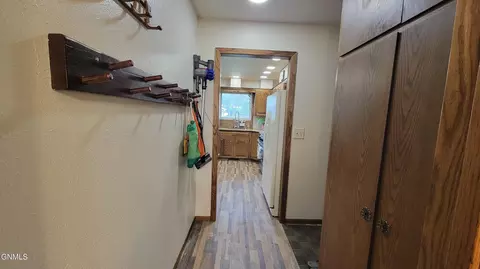 Entry Way - 103 Redstone Dr, Bismarck, ND 58503 photo 7 of 15