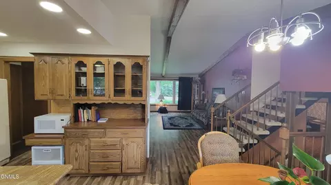 Entry Way - 103 Redstone Dr, Bismarck, ND 58503 photo 6 of 15