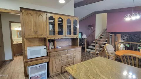 Dining - 103 Redstone Dr, Bismarck, ND 58503 photo 4 of 9