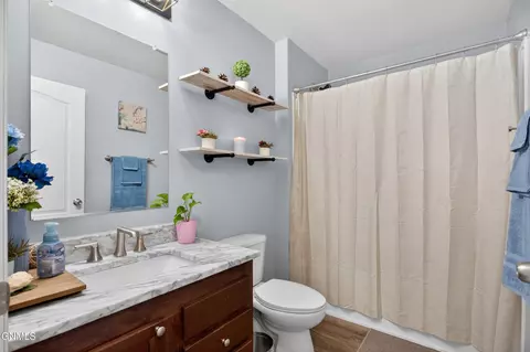 Bath - 13355 Prairie Meadow St, Williston, ND 58801 photo 4 of 4