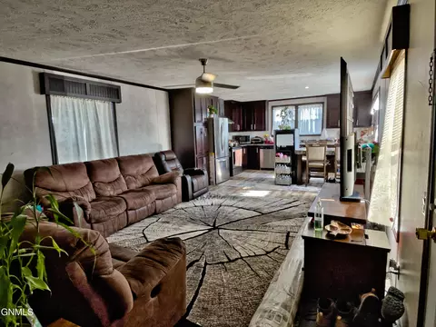 Living - 5112 16th Ave W, Williston, ND 58801 photo 4 of 5