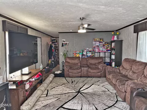 Living - 5112 16th Ave W, Williston, ND 58801 photo 3 of 5