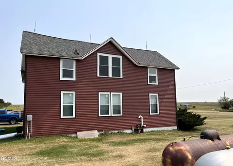 Exterior - 19050 Highway 14, Wing, ND 58494 photo 4 of 11