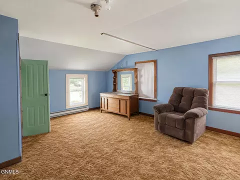 Bedroom - 19050 Highway 14, Wing, ND 58494 photo 5 of 6