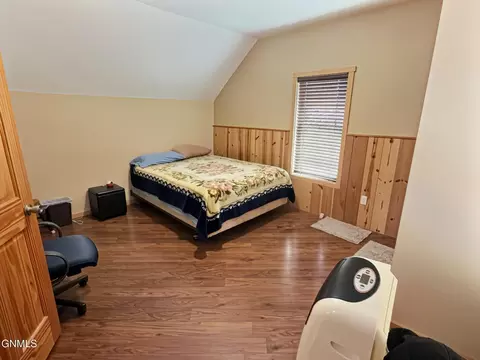 Bedroom - 19050 Highway 14, Wing, ND 58494 photo 3 of 6
