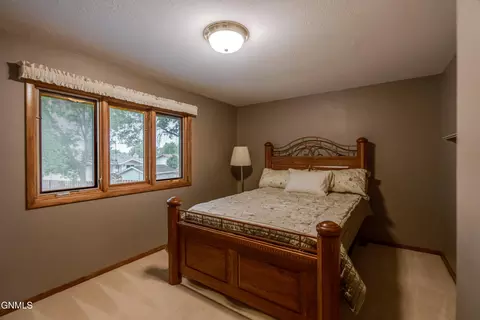Bedroom - 237 Redstone Dr, Bismarck, ND 58503 photo 1 of 8