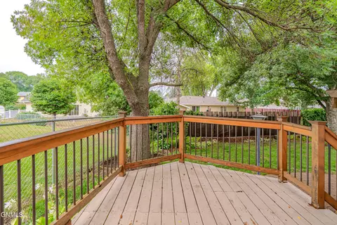 Exterior - 237 Redstone Dr, Bismarck, ND 58503 photo 13 of 20