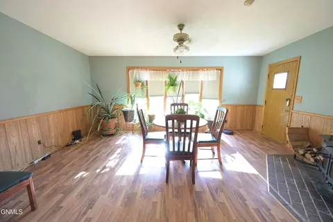 Dining - 506 13th Ave W, Williston, ND 58801 photo 1 of 3