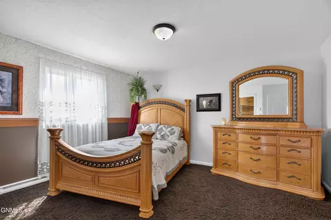 Bedroom - 1215 20th Ave E, Williston, ND 58801 photo 1 of 3