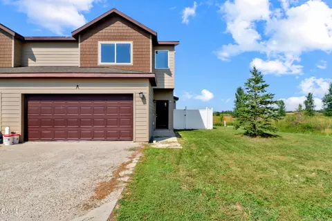 5809 Victoria Ave, Williston, ND 58801