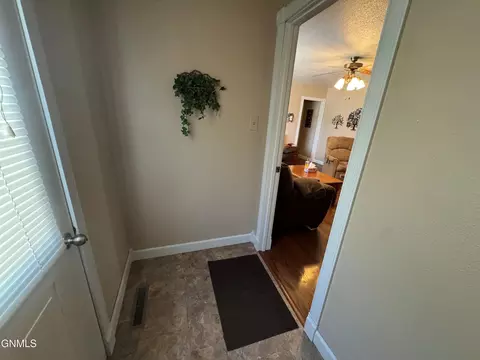 Entry Way - 201 4th St NW, Beulah, ND 58523 photo 2 of 3