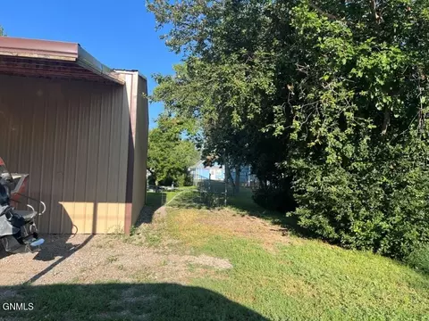 Other - 306 4th Ave W, Mobridge, SD 57601 photo 13 of 16