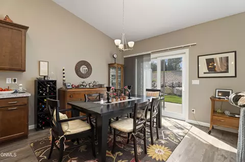Dining - 811 Bremner Ave, Bismarck, ND 58503 photo 1 of 1