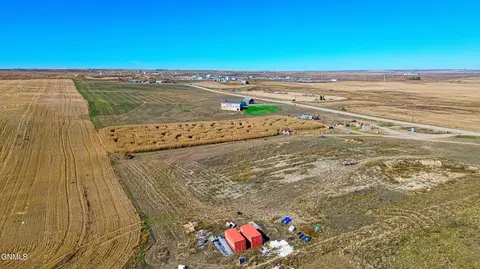 13756 60th St NW, Williston, ND 58801 photo 8