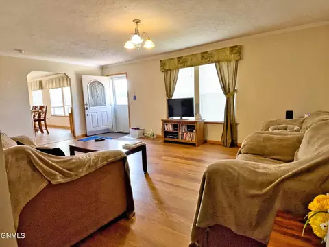 Living - 3801 21st Ave W, Williston, ND 58801 photo 4 of 4