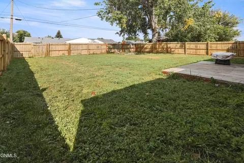 Exterior - 903 13th Ave W, Williston, ND 58801 photo 3 of 3