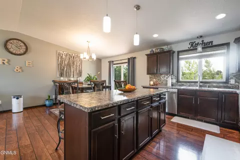 Kitchen - 3310 Doubleday Dr, Bismarck, ND 58503 photo 3 of 4