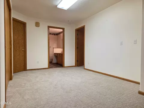 Bedroom - 822 Interstate Ave W, Bismarck, ND 58503 photo 7 of 8