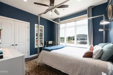 Bedroom - 4008 Beachfront Pl SE, Mandan, ND 58554 photo 1 of 3