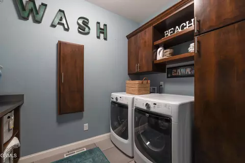 Other - 4008 Beachfront Pl SE, Mandan, ND 58554 photo 9 of 25
