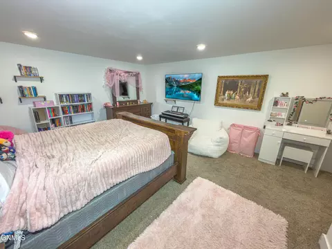 Bedroom - 5487 Matthew Ave, Williston, ND 58801 photo 9 of 14