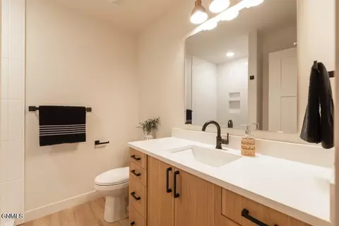 Bath - 4021 Amari Loop NW, Mandan, ND 58554 photo 1 of 3
