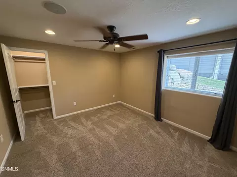 Bedroom - 4607 Granite Dr, Bismarck, ND 58503 photo 3 of 5