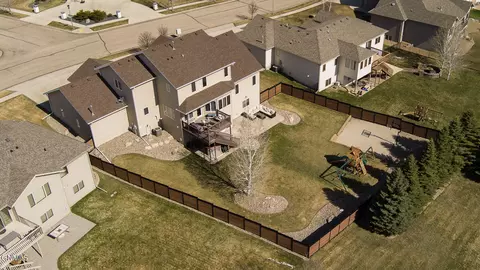 View/Area - 4607 Granite Dr, Bismarck, ND 58503 photo 2 of 4