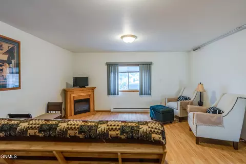 Living - 209 Tuttle Ave, Mandan, ND 58554 photo 1 of 2
