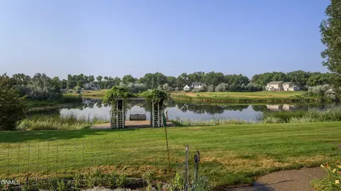 View/Area - 1707 Larson Rd, Bismarck, ND 58504 photo 1 of 10