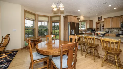 Dining - 1707 Larson Rd, Bismarck, ND 58504 photo 1 of 2
