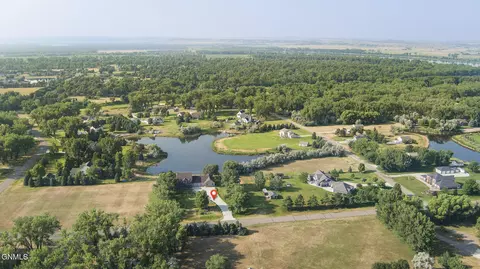 View/Area - 1707 Larson Rd, Bismarck, ND 58504 photo 7 of 10