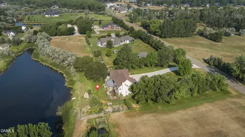 View/Area - 1707 Larson Rd, Bismarck, ND 58504 photo 10 of 10
