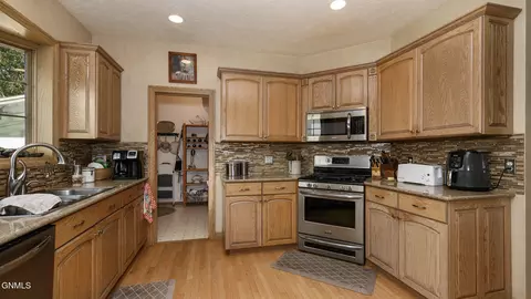 Kitchen - 1707 Larson Rd, Bismarck, ND 58504 photo 4 of 4