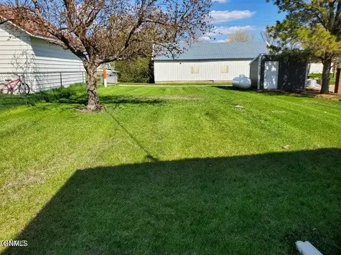 Exterior - 225 5th St E, Napoleon, ND 58561 photo 12 of 12