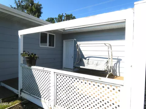 Exterior - 225 5th St E, Napoleon, ND 58561 photo 8 of 12