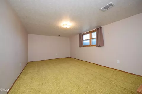 Bedroom - 469 Custer St, Dickinson, ND 58601 photo 5 of 8