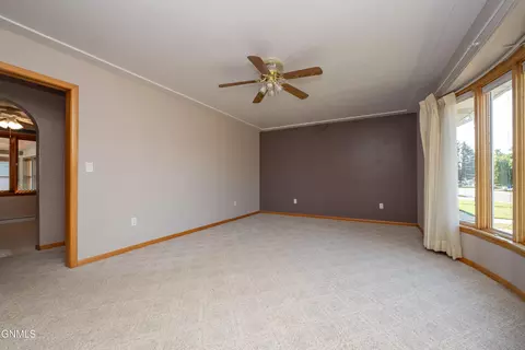 Living - 469 Custer St, Dickinson, ND 58601 photo 3 of 3