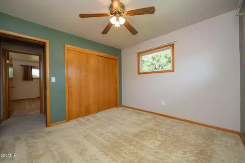 Bedroom - 469 Custer St, Dickinson, ND 58601 photo 3 of 8