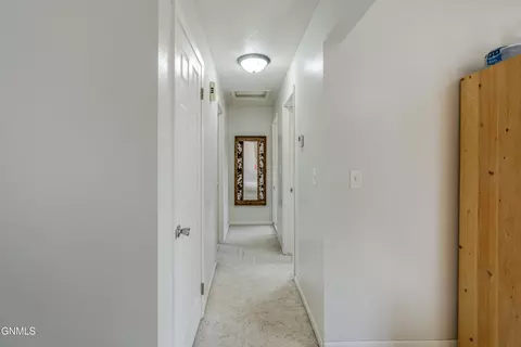 Entry Way - 810 3rd Ave NE, Mandan, ND 58554 photo 4 of 5