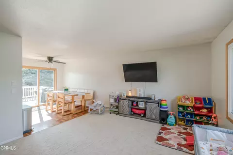 Other - 810 3rd Ave NE, Mandan, ND 58554 photo 4 of 23