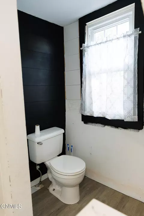 Bath - 236 4th St W, Dickinson, ND 58601 photo 3 of 4