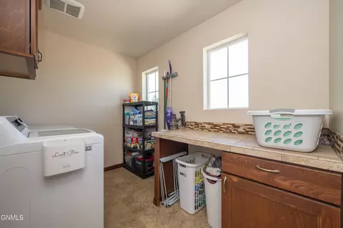 Other - 711 28th St W, Dickinson, ND 58601 photo 8 of 11