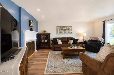 Living - 1720 4th Ave E, Williston, ND 58801 photo 2 of 2