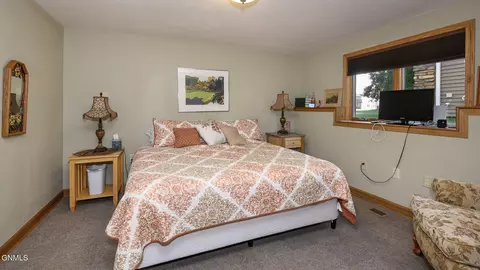 Bedroom - 2813 Sleepy Hollow Loop, Bismarck, ND 58501 photo 7 of 8