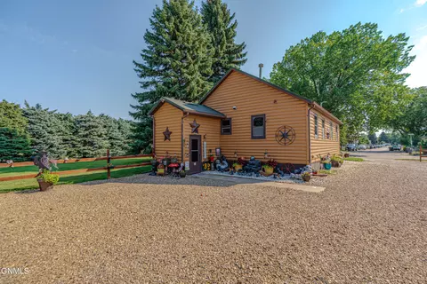 Other - 705 3rd Ave SE, Mandan, ND 58554 photo 19 of 23