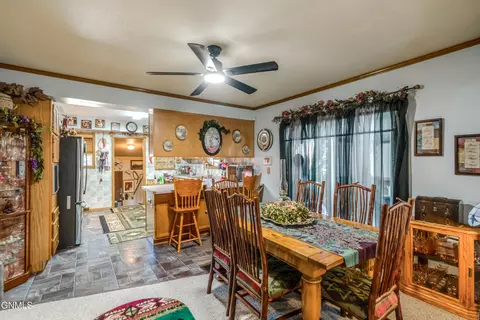 Dining - 705 3rd Ave SE, Mandan, ND 58554 photo 3 of 5