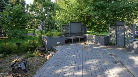 Exterior - 1815 Montego Dr, Bismarck, ND 58503 photo 6 of 9