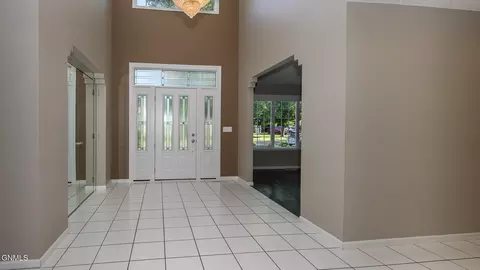 Entry Way - 1815 Montego Dr, Bismarck, ND 58503 photo 1 of 5