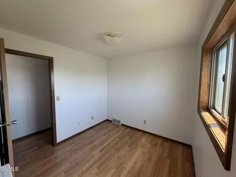 Bedroom - 111 4th Ave SE, Elgin, ND 58533 photo 4 of 6